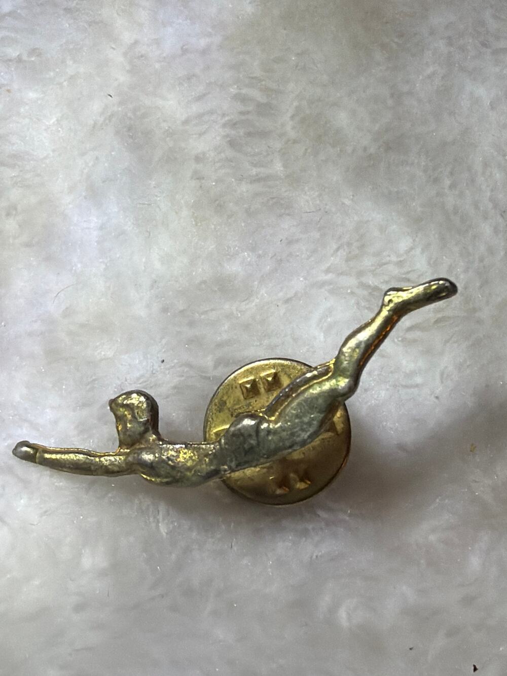 Vintage Gold Tone Swimmer Diver Lapel Pin 3D Swimming Sports Figural Brooch